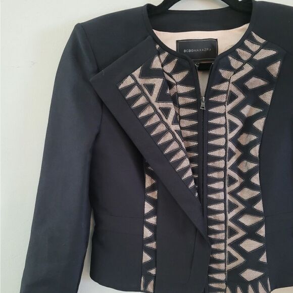 BCBGMAXAZRIA zipped jacket Size Small - Picture 5 of 15